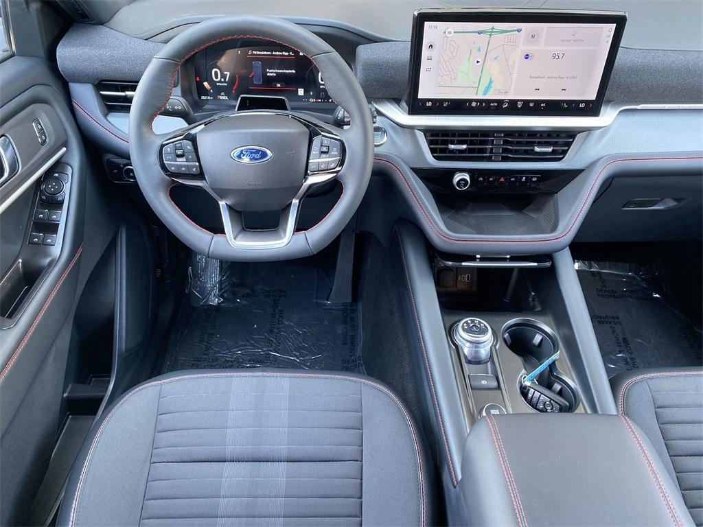 used 2025 Ford Explorer car, priced at $43,367