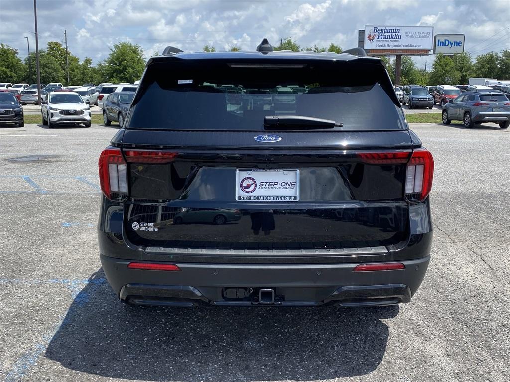 used 2025 Ford Explorer car, priced at $43,367