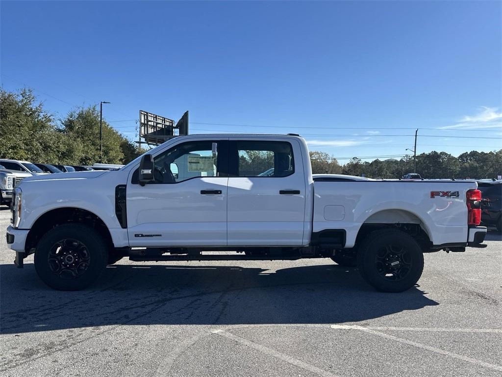 new 2024 Ford F-250 car, priced at $65,736