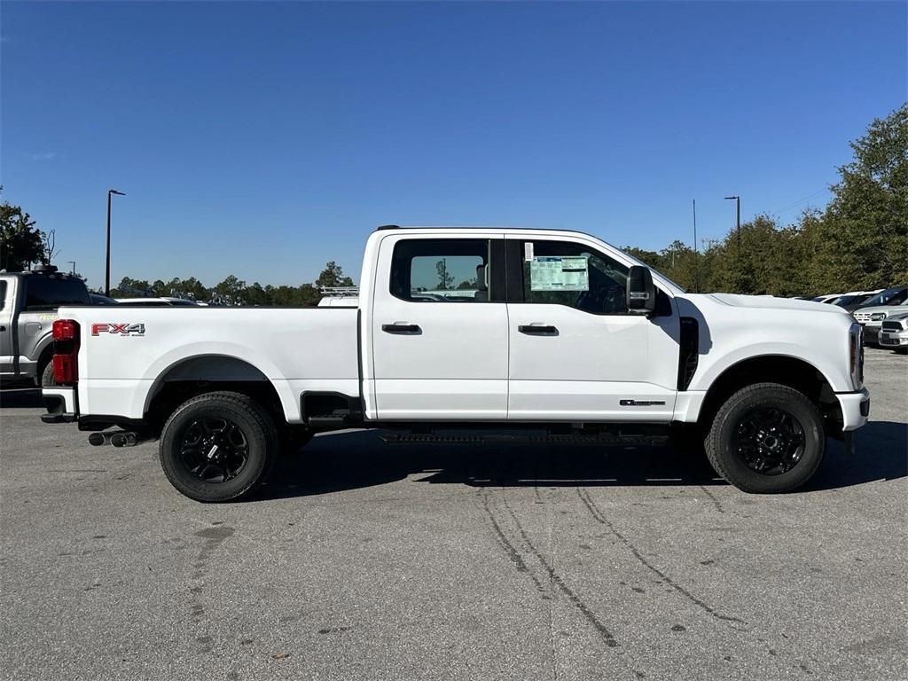 new 2024 Ford F-250 car, priced at $65,736