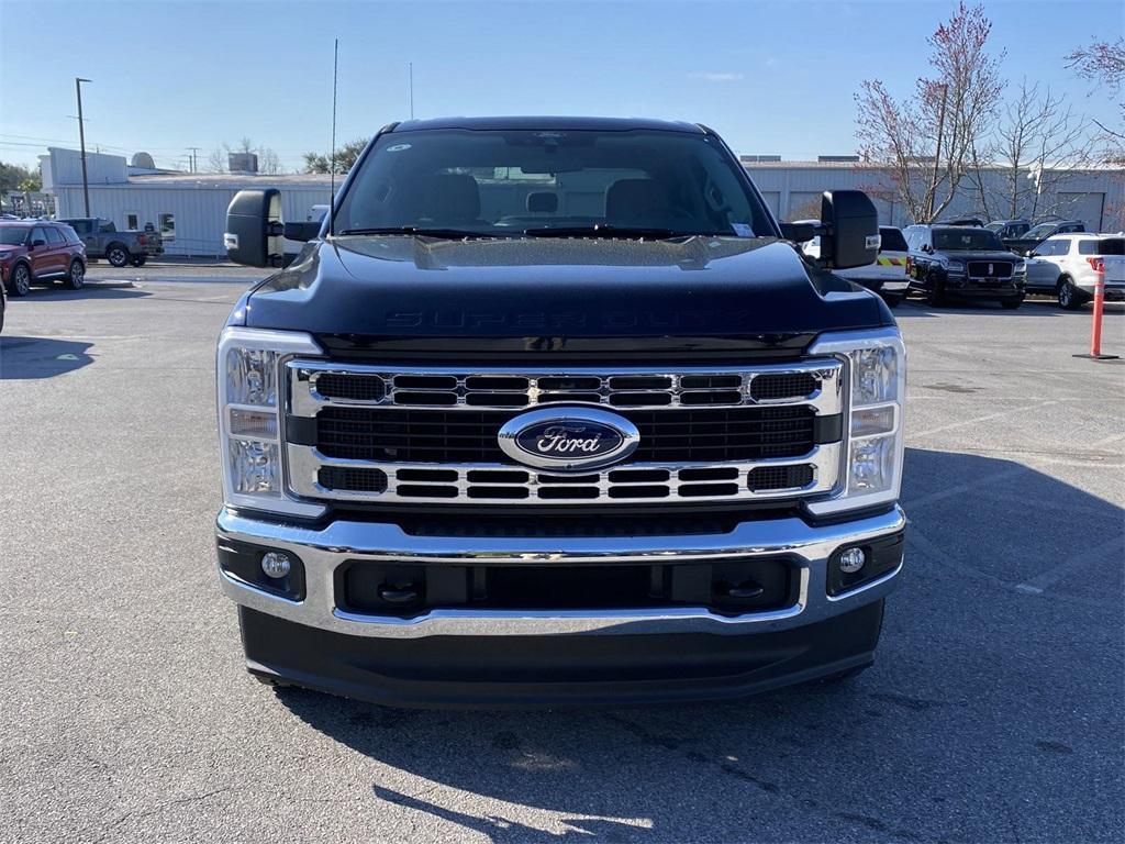 new 2025 Ford F-250 car, priced at $72,205