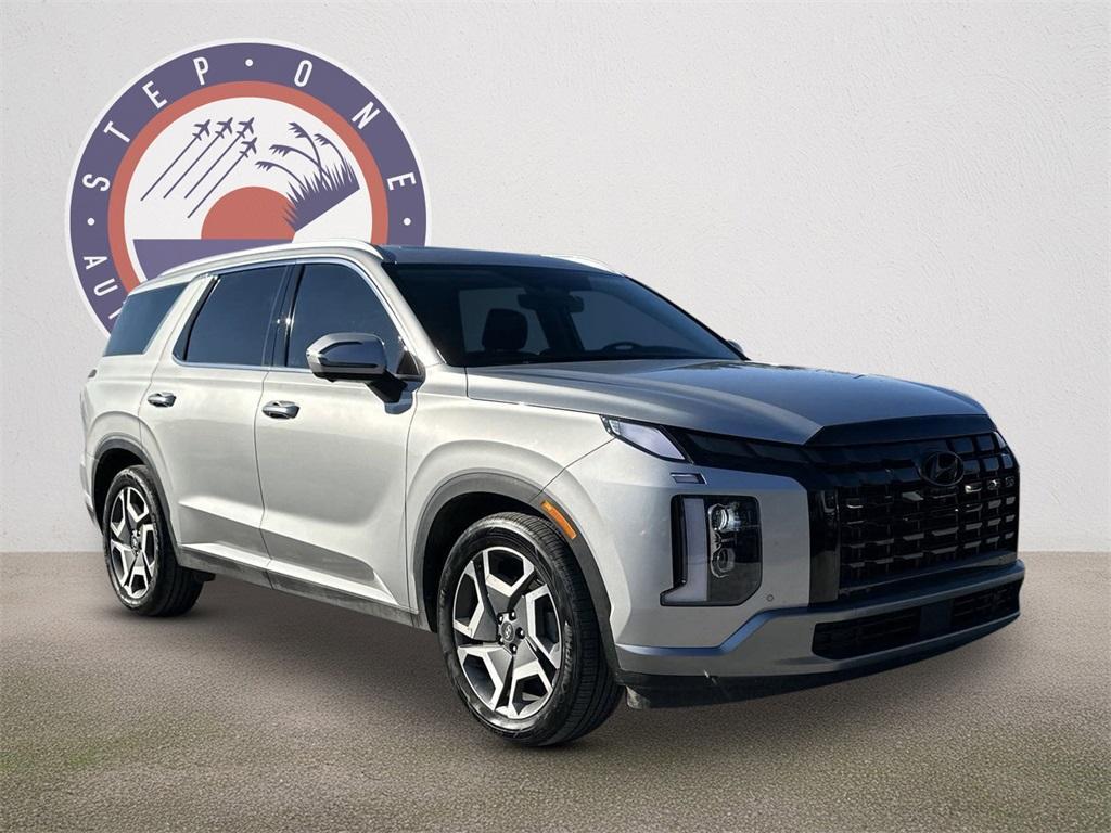 used 2024 Hyundai Palisade car, priced at $38,262