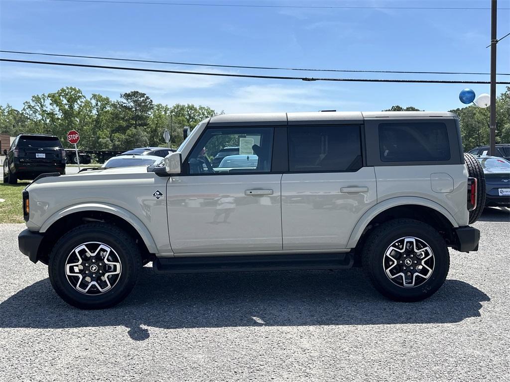 new 2025 Ford Bronco car, priced at $50,961