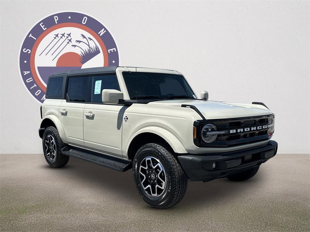 new 2025 Ford Bronco car, priced at $50,961
