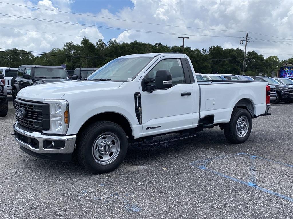 new 2025 Ford F-350 car, priced at $61,115