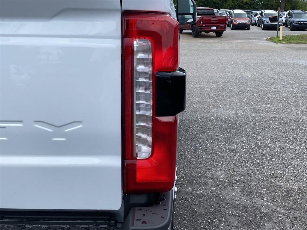 new 2025 Ford F-350 car, priced at $61,115
