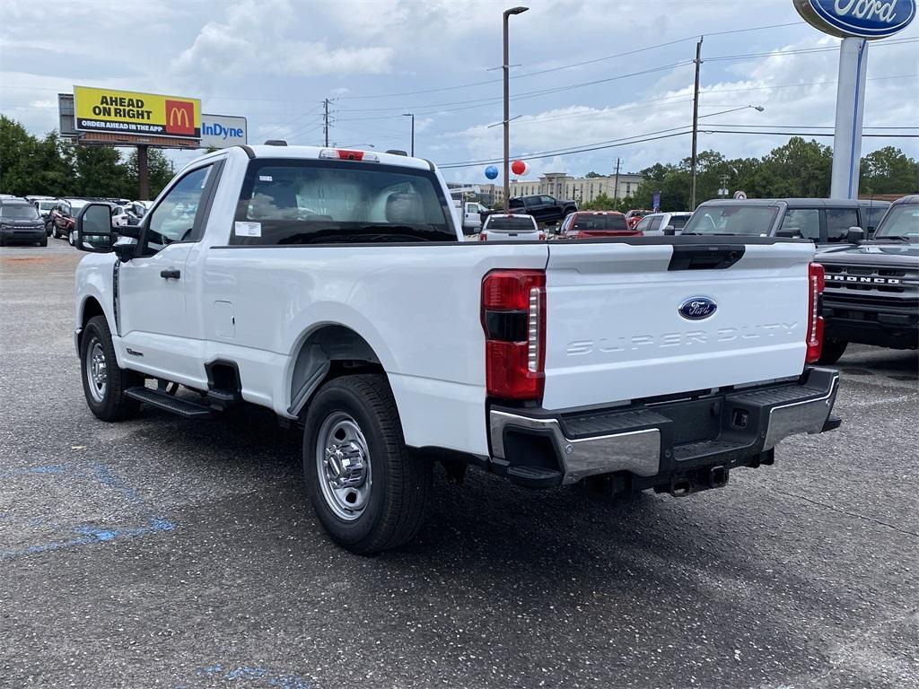 new 2025 Ford F-350 car, priced at $61,115