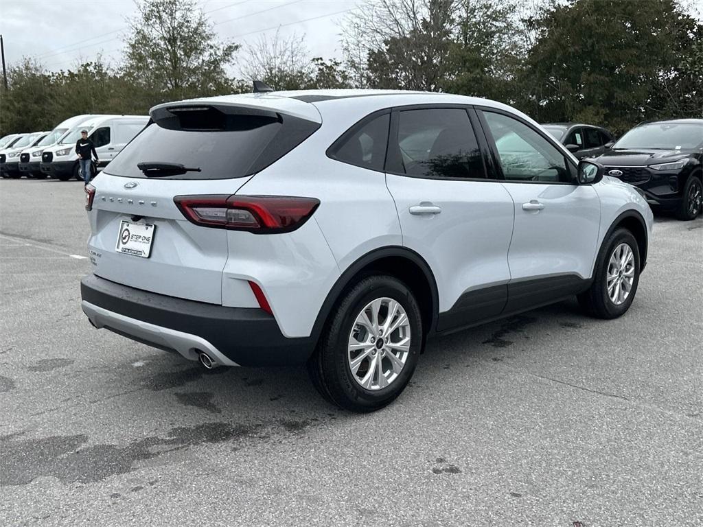 new 2025 Ford Escape car, priced at $27,645