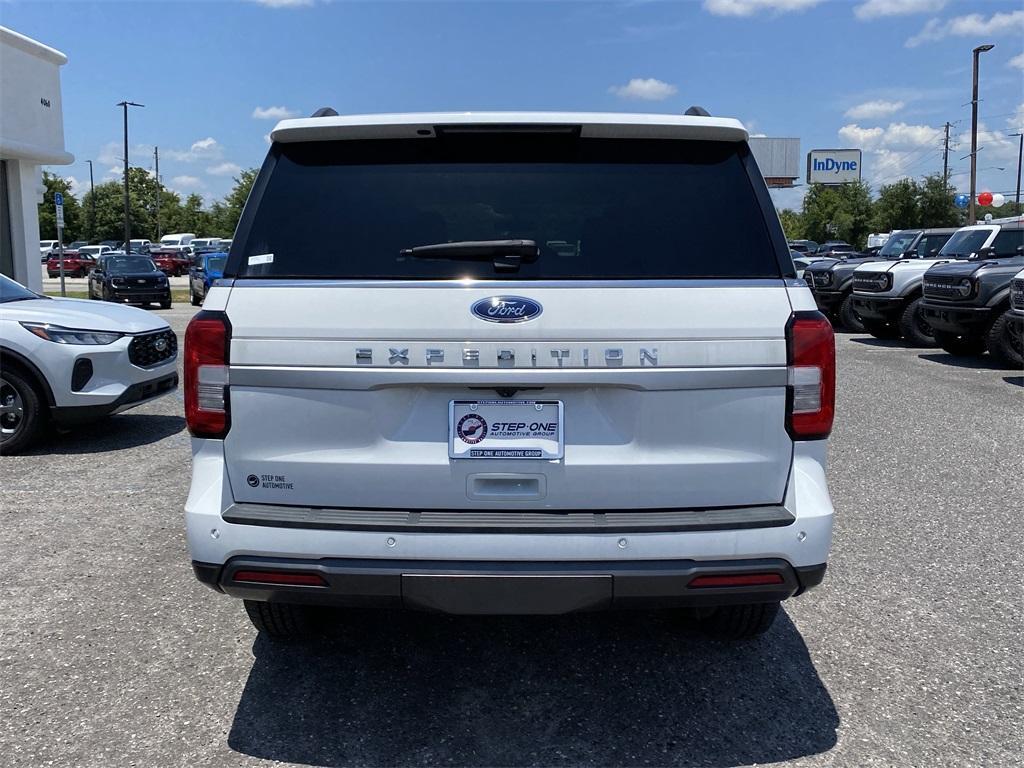 new 2023 Ford Expedition car, priced at $45,620