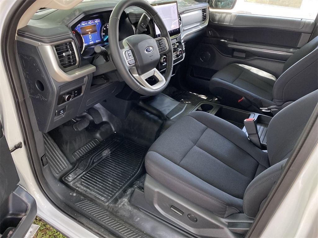 new 2023 Ford Expedition car, priced at $45,620