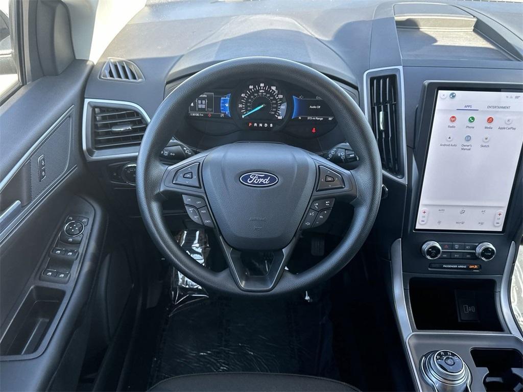 new 2024 Ford Edge car, priced at $35,673