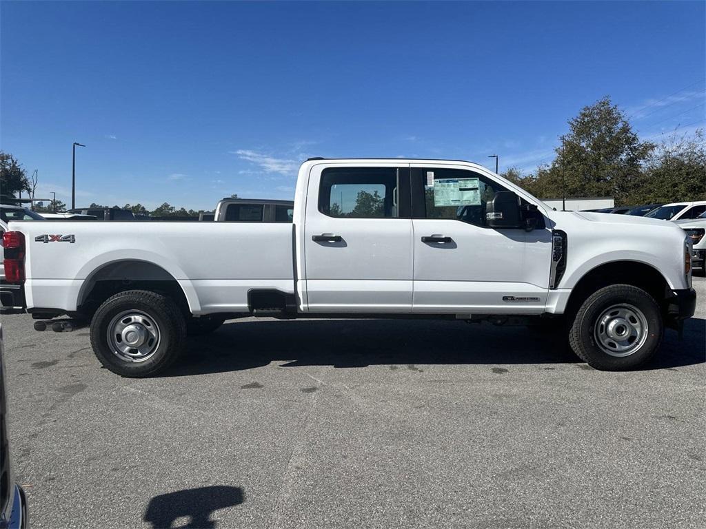 new 2024 Ford F-350 car, priced at $62,922