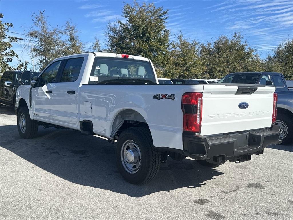 new 2024 Ford F-350 car, priced at $62,922