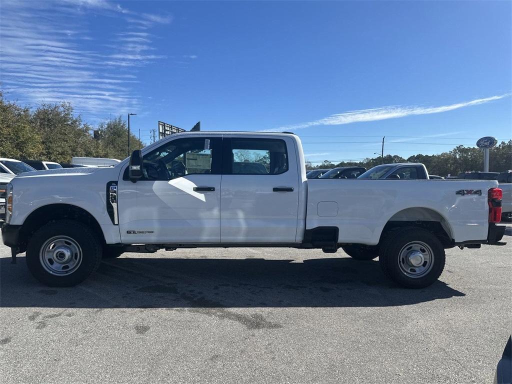 new 2024 Ford F-350 car, priced at $62,922