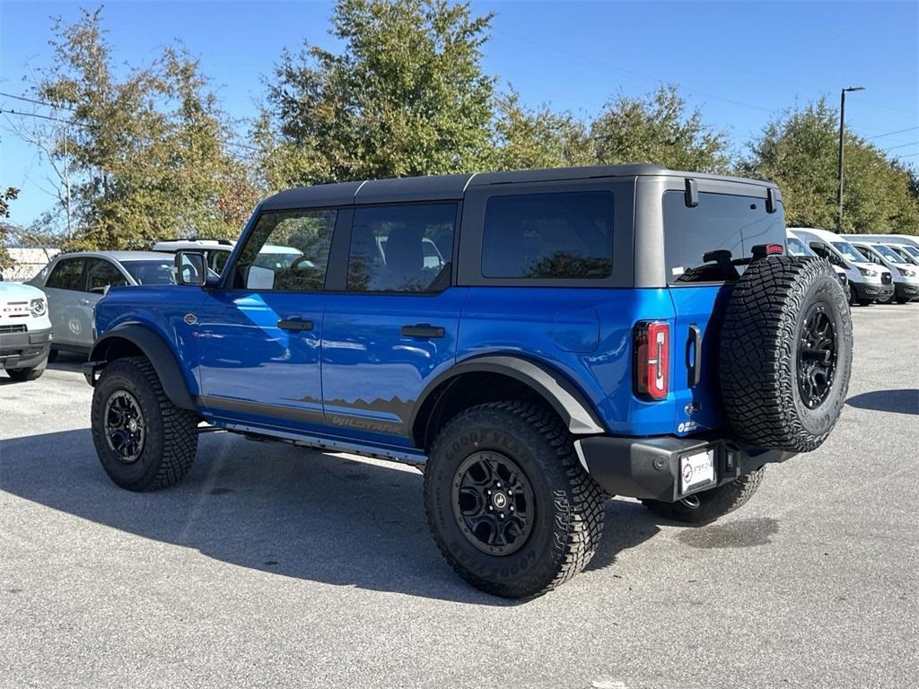 new 2024 Ford Bronco car, priced at $61,409