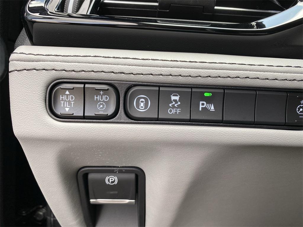 used 2023 Acura MDX car, priced at $49,980