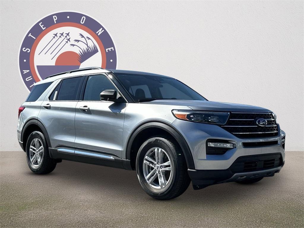 new 2024 Ford Explorer car, priced at $37,406