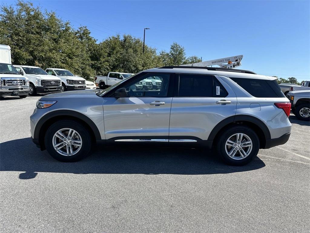 new 2024 Ford Explorer car, priced at $37,406