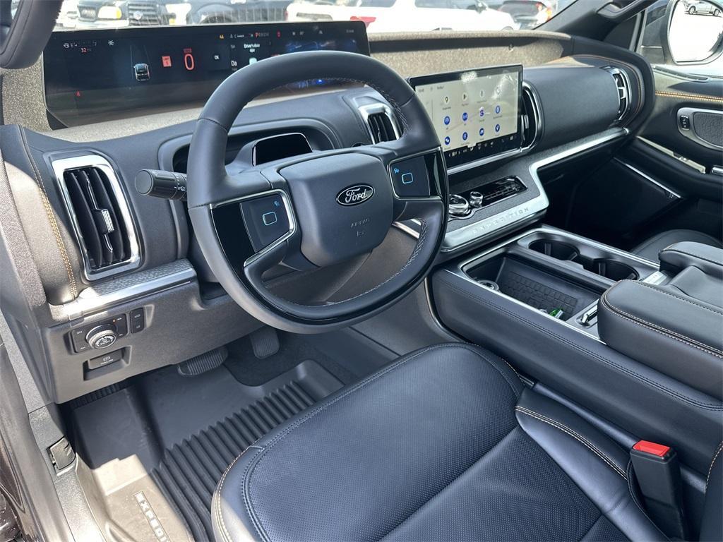 new 2025 Ford Expedition car, priced at $83,025
