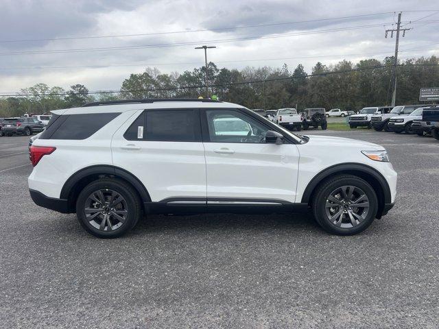 new 2024 Ford Explorer car, priced at $48,115