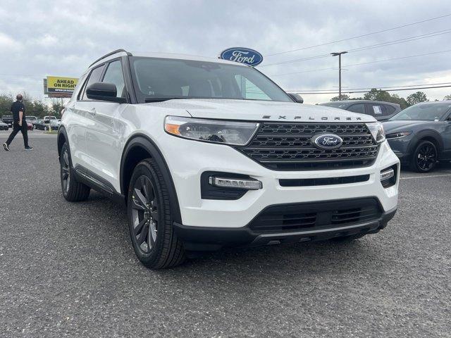 new 2024 Ford Explorer car, priced at $48,115