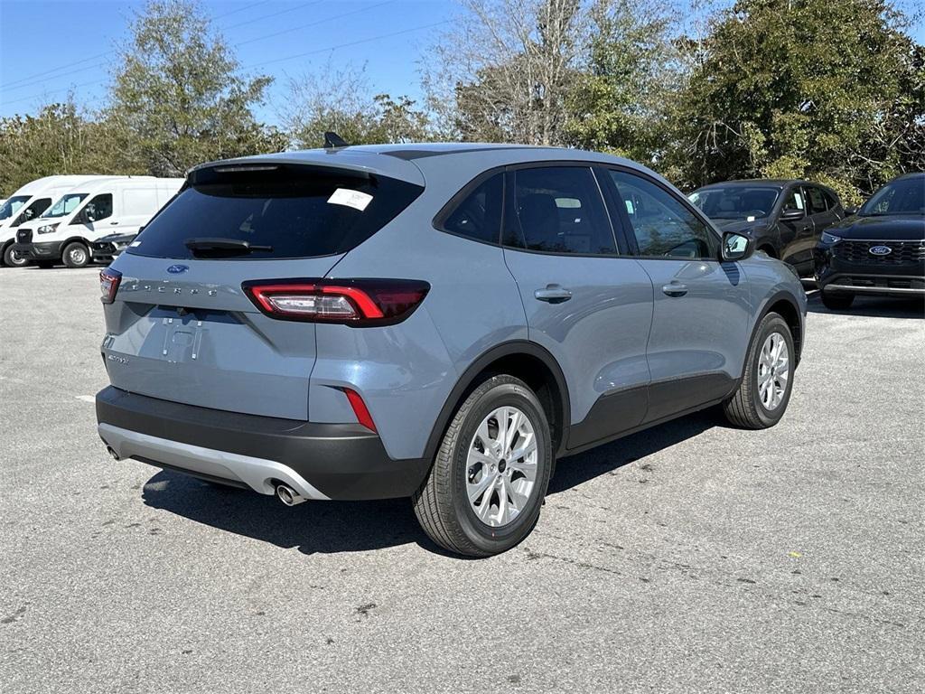 new 2025 Ford Escape car, priced at $27,895