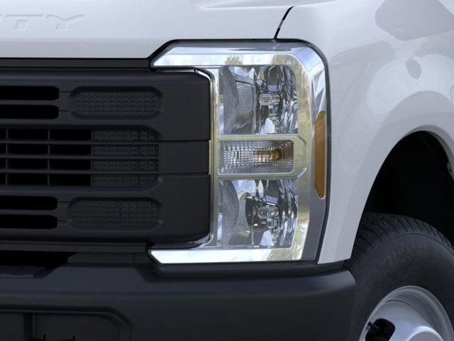 new 2025 Ford F-350 car, priced at $69,870