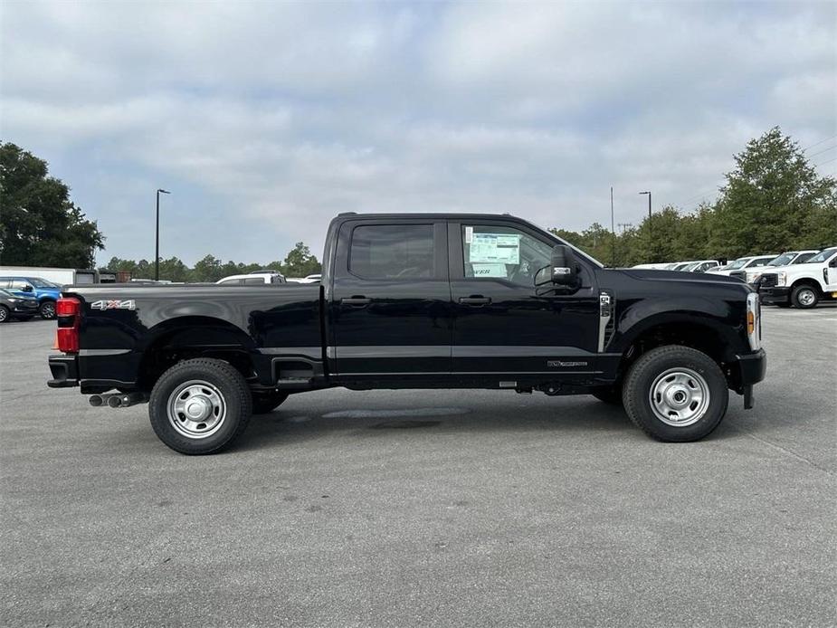 new 2024 Ford F-350 car, priced at $65,164