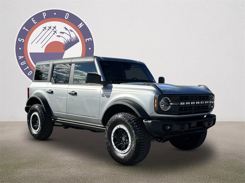 new 2024 Ford Bronco car, priced at $51,618