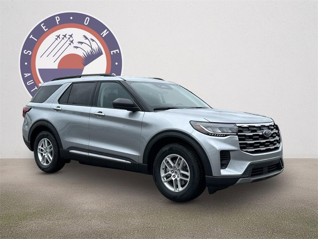 new 2025 Ford Explorer car, priced at $38,362