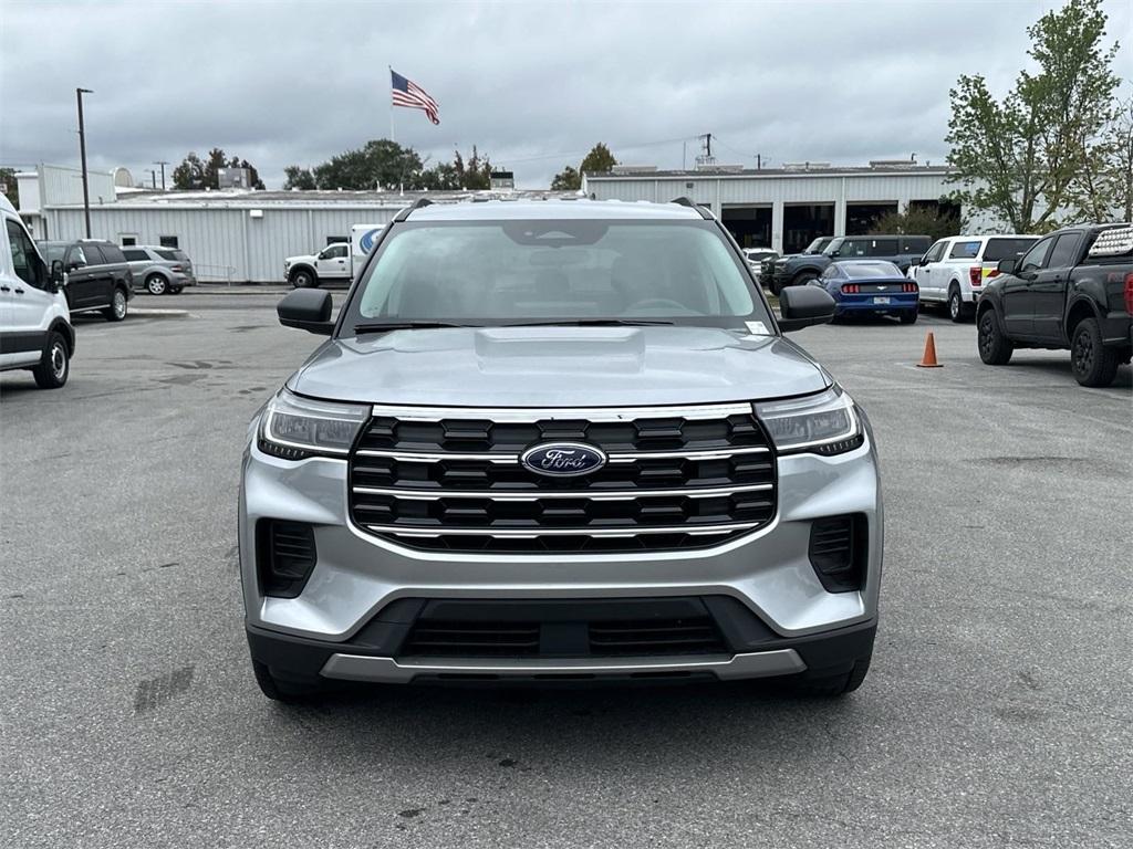 new 2025 Ford Explorer car, priced at $38,362