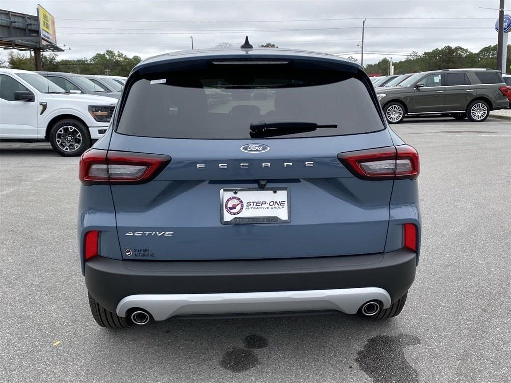 new 2025 Ford Escape car, priced at $27,645