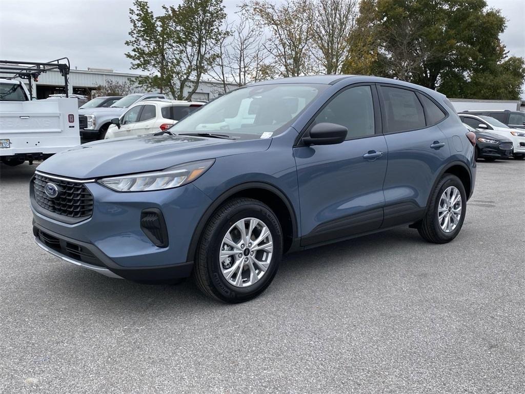 new 2025 Ford Escape car, priced at $27,645