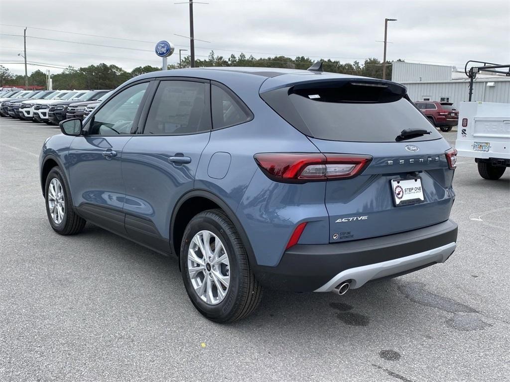 new 2025 Ford Escape car, priced at $27,645