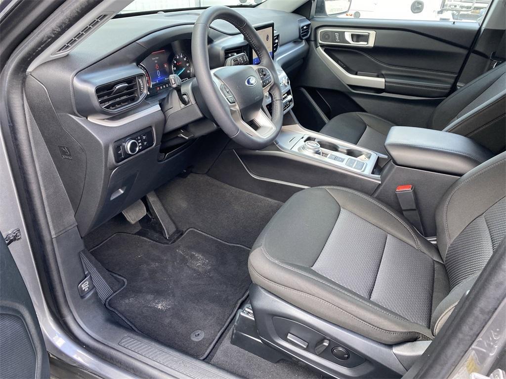 used 2024 Ford Explorer car, priced at $35,861