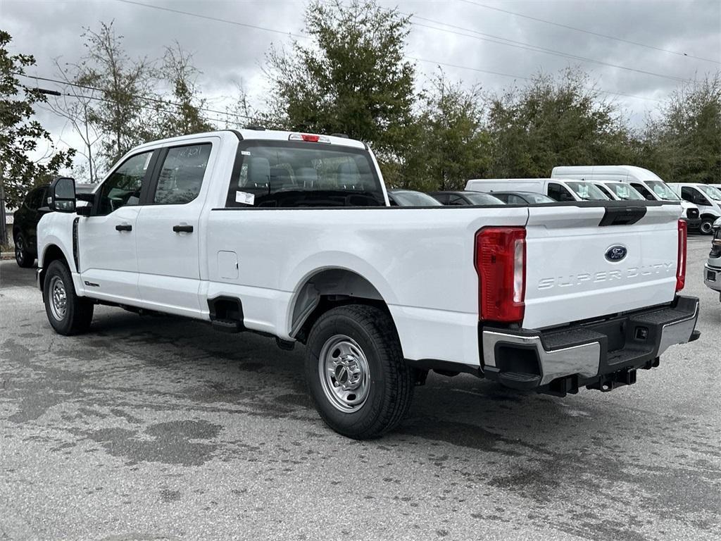 new 2025 Ford F-250 car, priced at $61,100