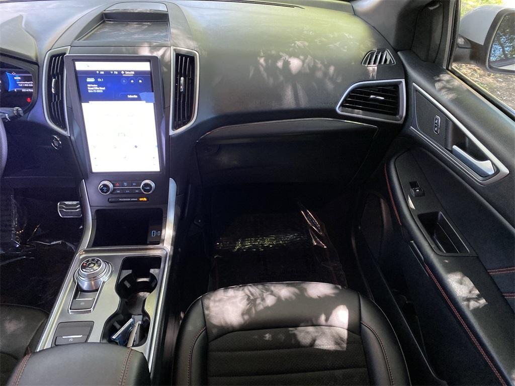 used 2022 Ford Edge car, priced at $27,960