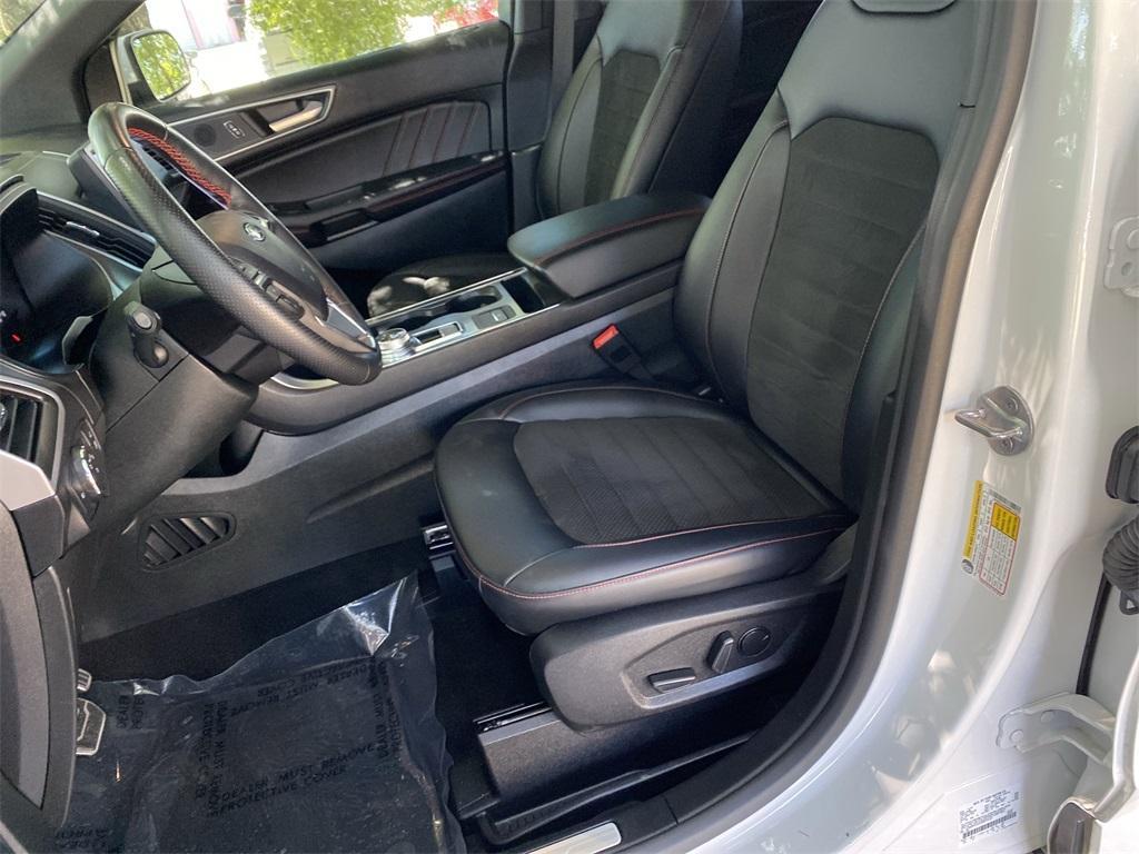 used 2022 Ford Edge car, priced at $27,960