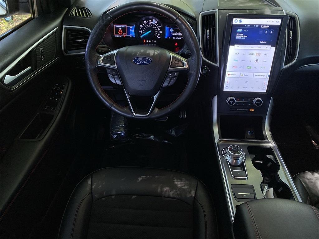 used 2022 Ford Edge car, priced at $27,960
