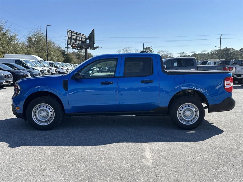 new 2025 Ford Maverick car