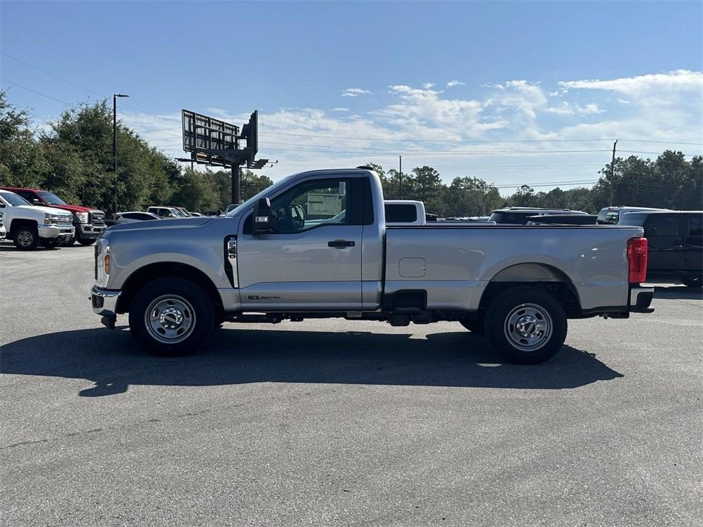 new 2024 Ford F-350 car, priced at $52,899