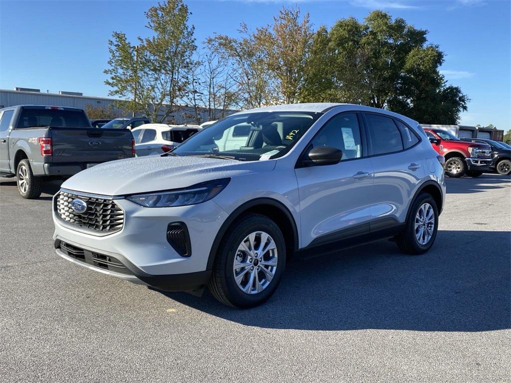 new 2025 Ford Escape car, priced at $27,645