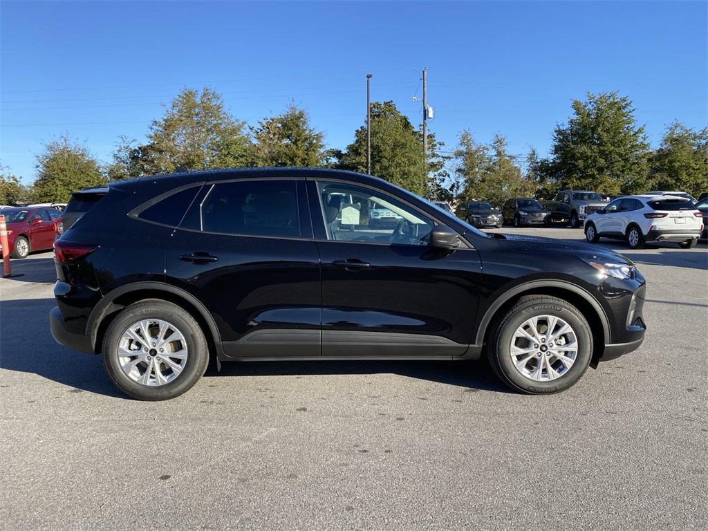 new 2025 Ford Escape car, priced at $27,645