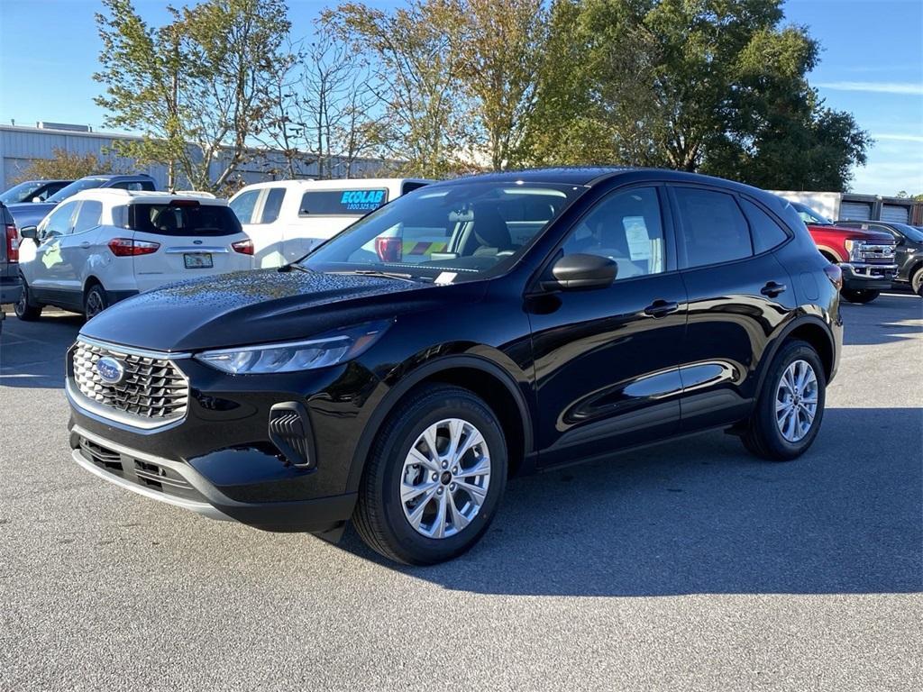 new 2025 Ford Escape car, priced at $27,645