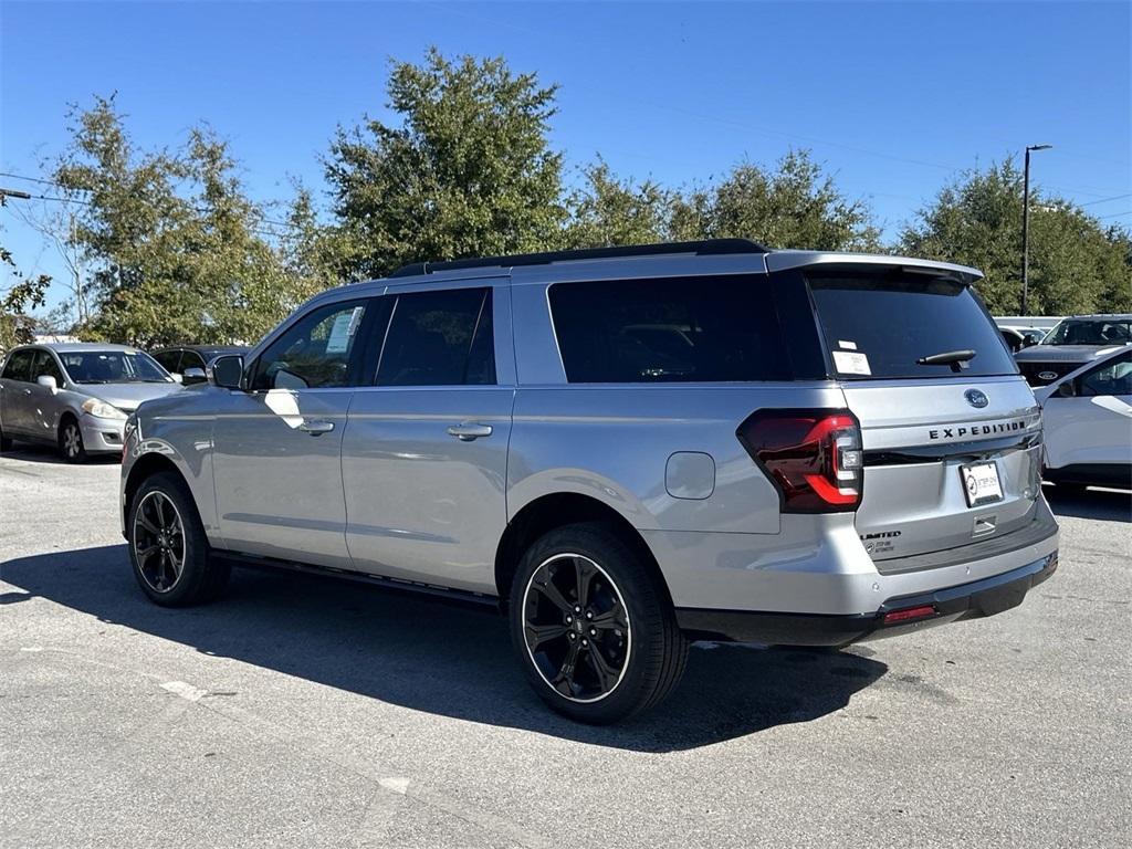 new 2024 Ford Expedition Max car, priced at $68,179