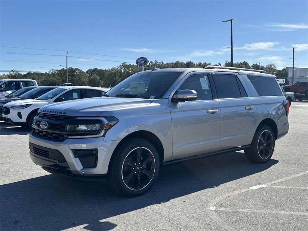 new 2024 Ford Expedition Max car, priced at $68,179