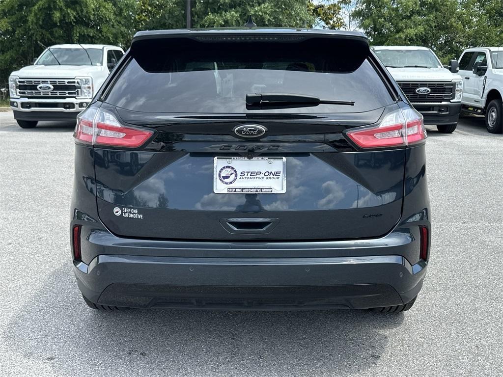 used 2024 Ford Edge car, priced at $33,263