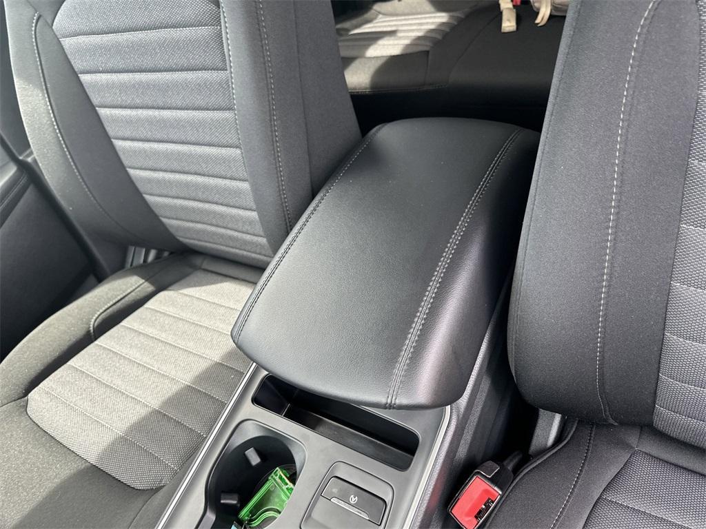 used 2024 Ford Edge car, priced at $33,263