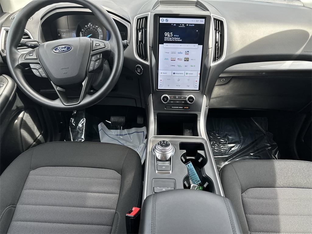 used 2024 Ford Edge car, priced at $33,263