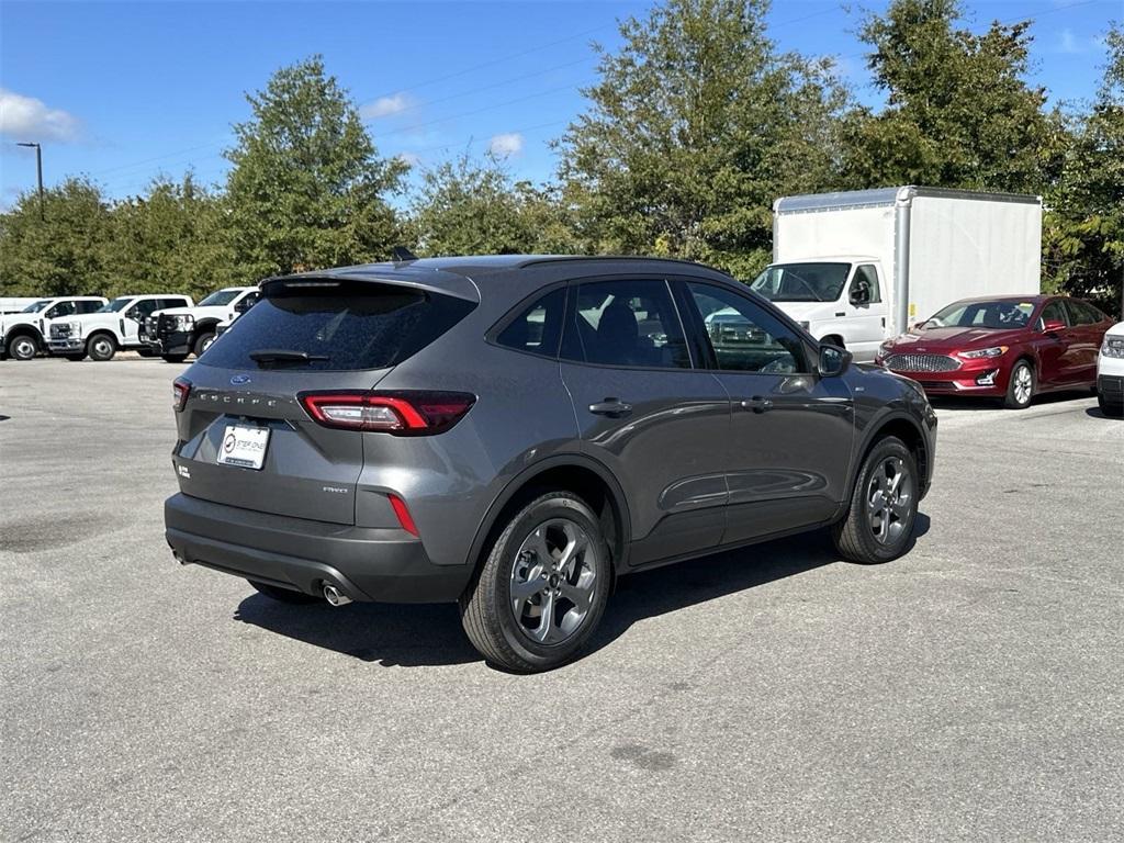 new 2025 Ford Escape car, priced at $29,885